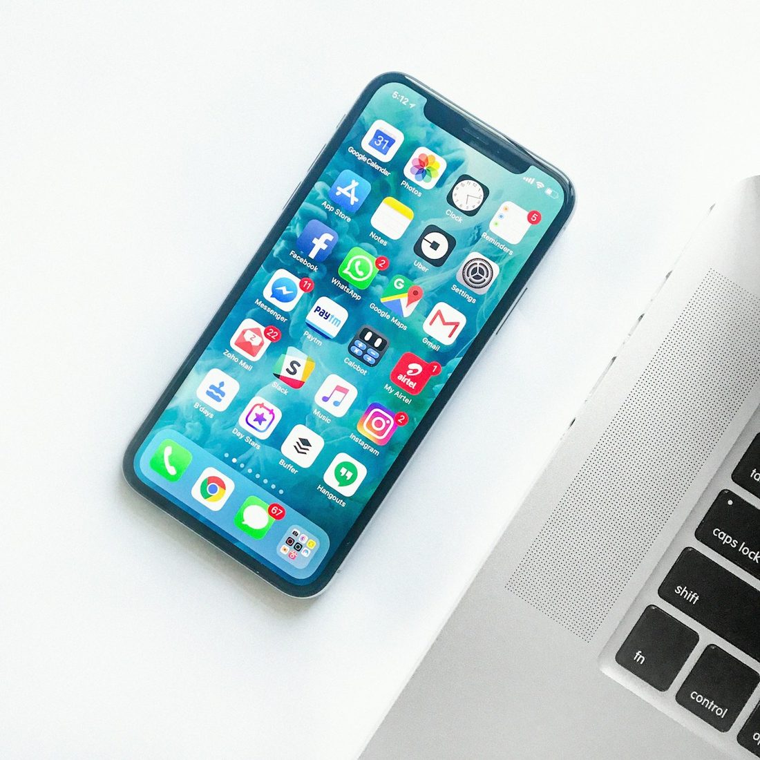 OG真人 APP 赛程与赛事列表界面示意